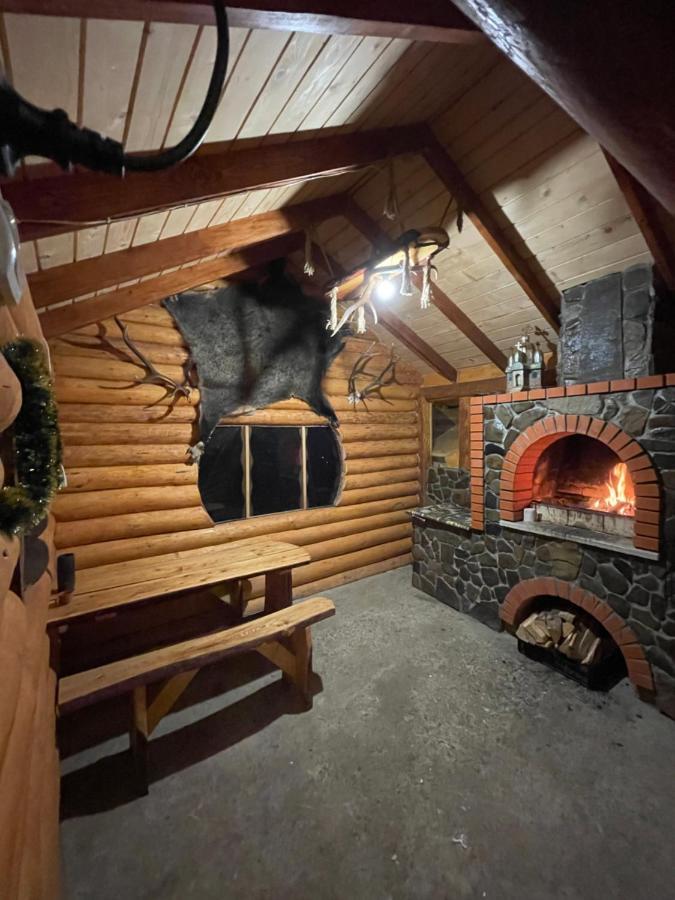 Hirska Vatra Villa Slavske Exteriör bild